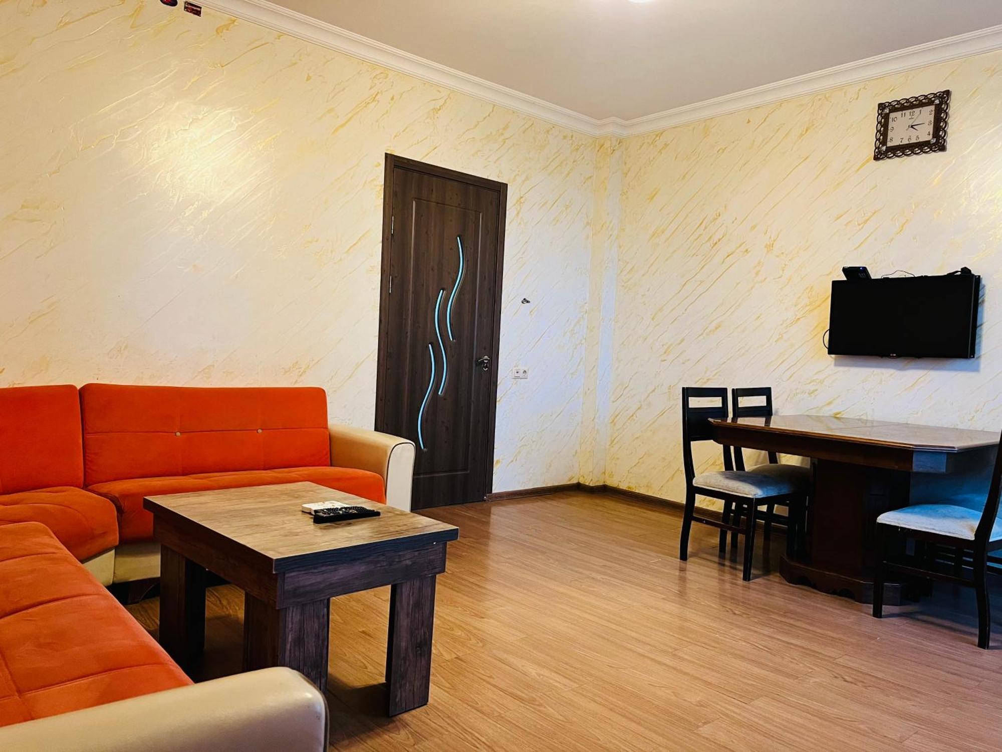 Apartments Nita Batumi Bagian luar foto