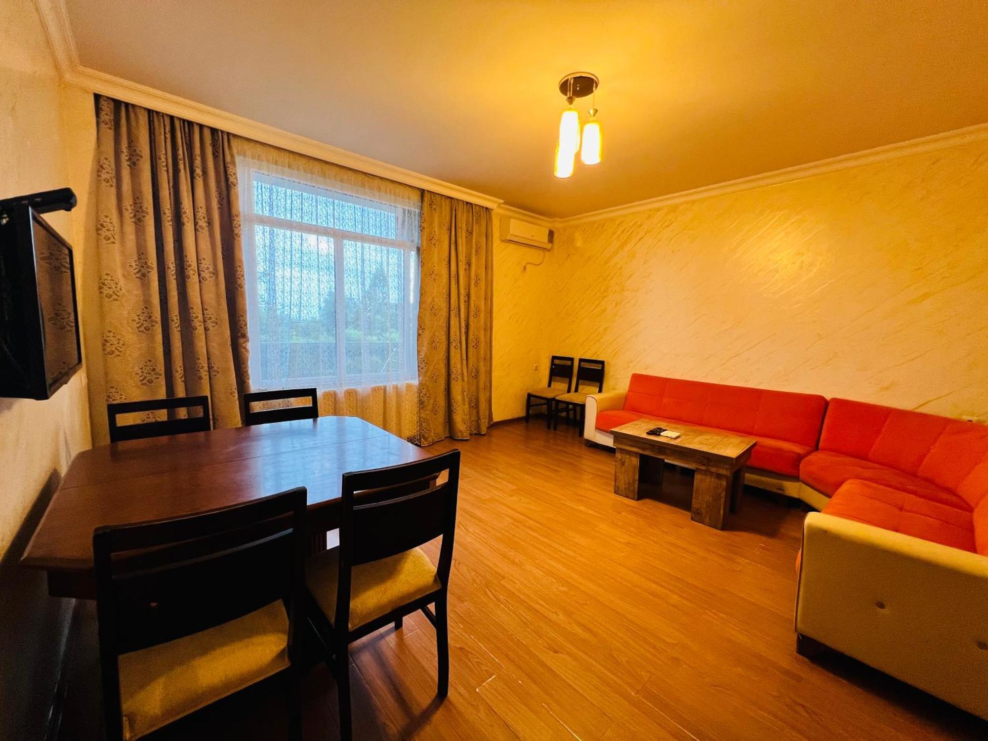 Apartments Nita Batumi Bagian luar foto