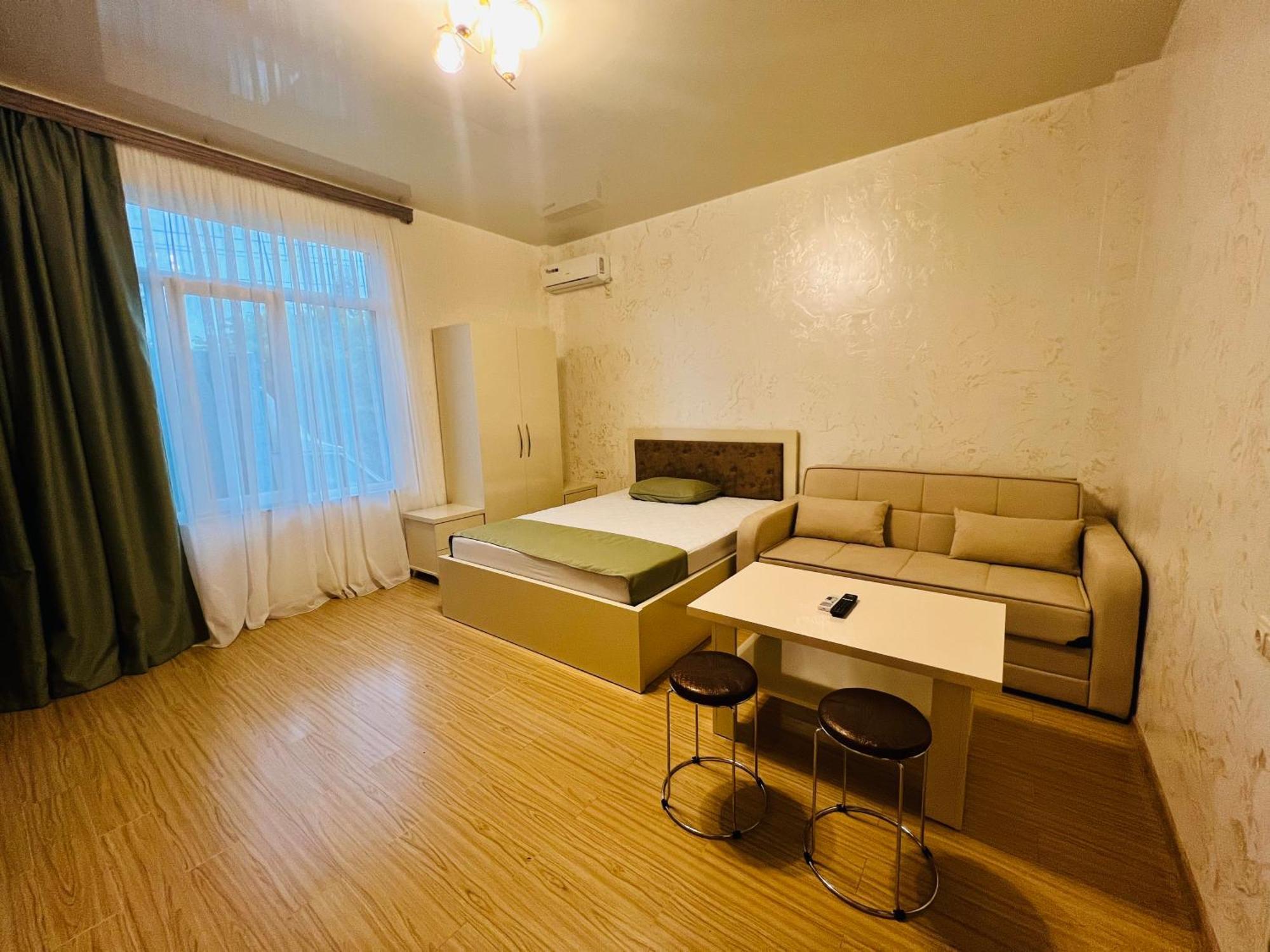 Apartments Nita Batumi Bagian luar foto